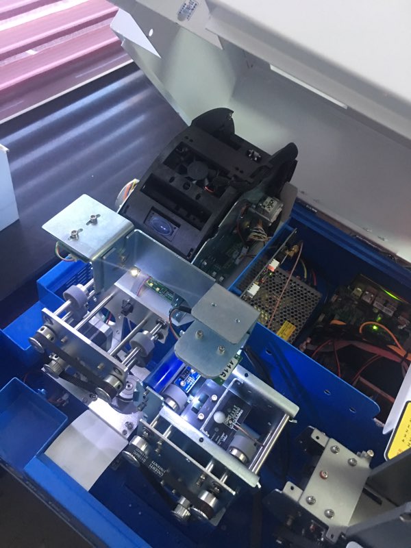 清静收支，与同胞配合前行